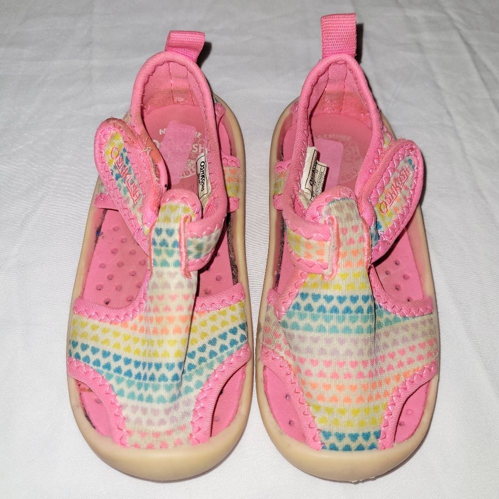 Oshkosh size 6M baby girl hearts pink water sandals shoes